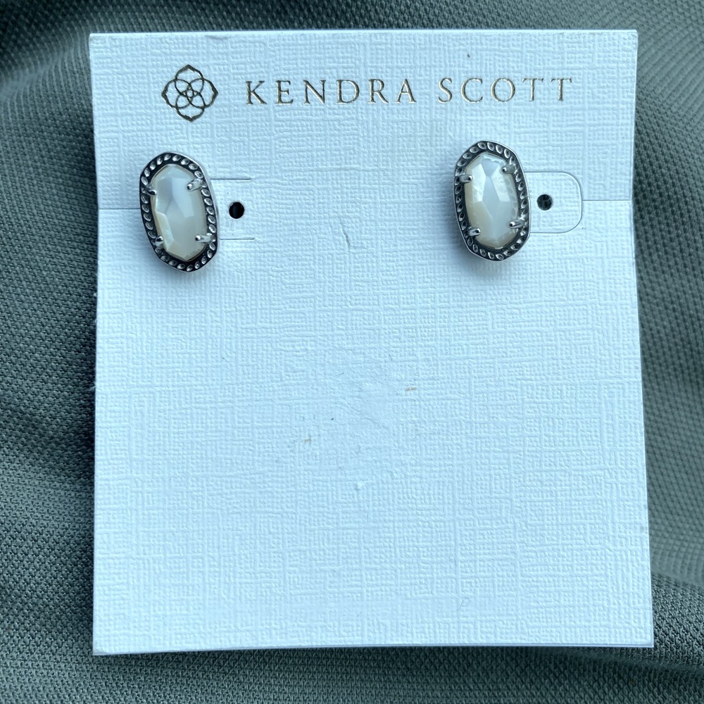 Kendra Scott Emery Earrings Ivory